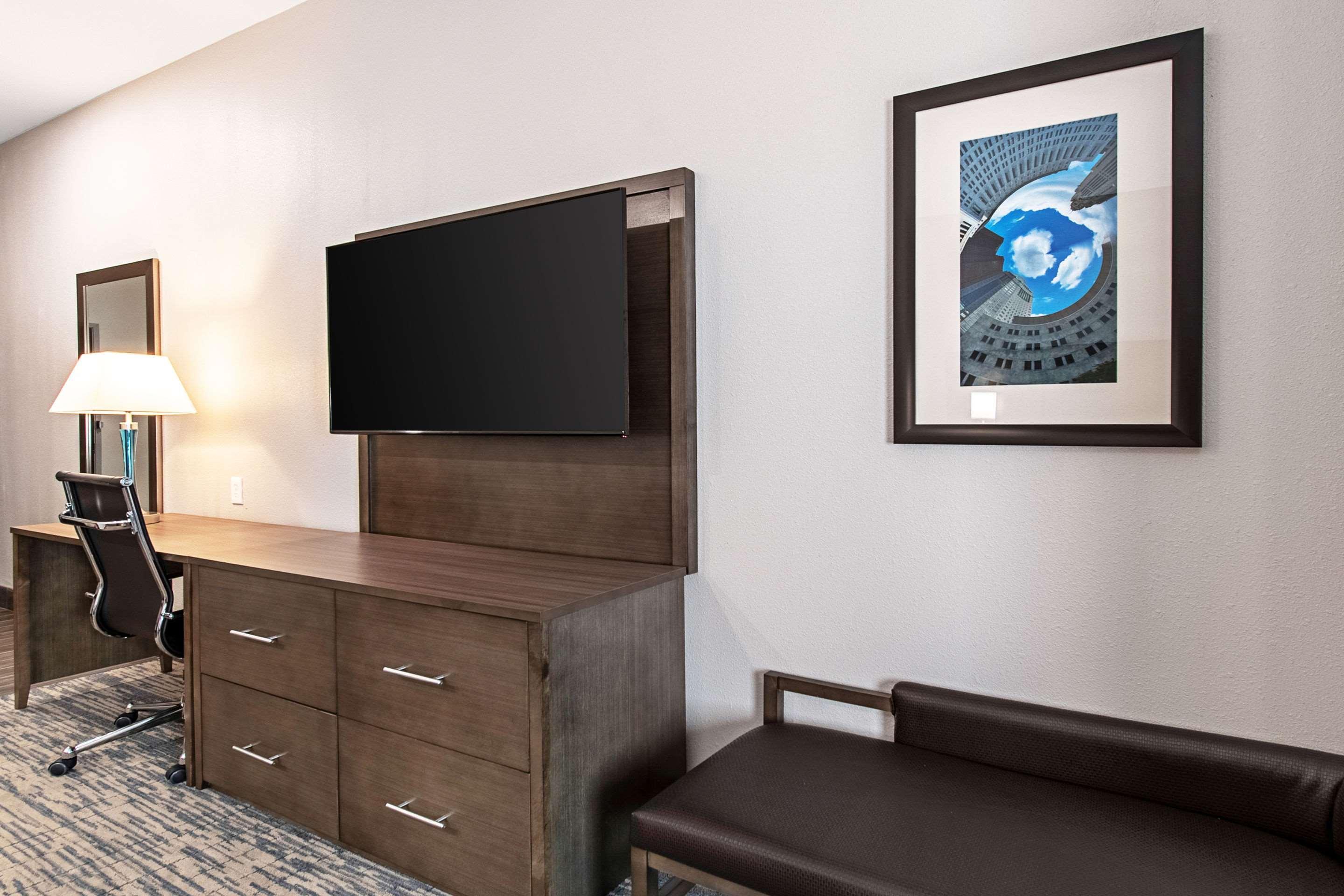 Comfort Suites Grove City - Columbus South Экстерьер фото