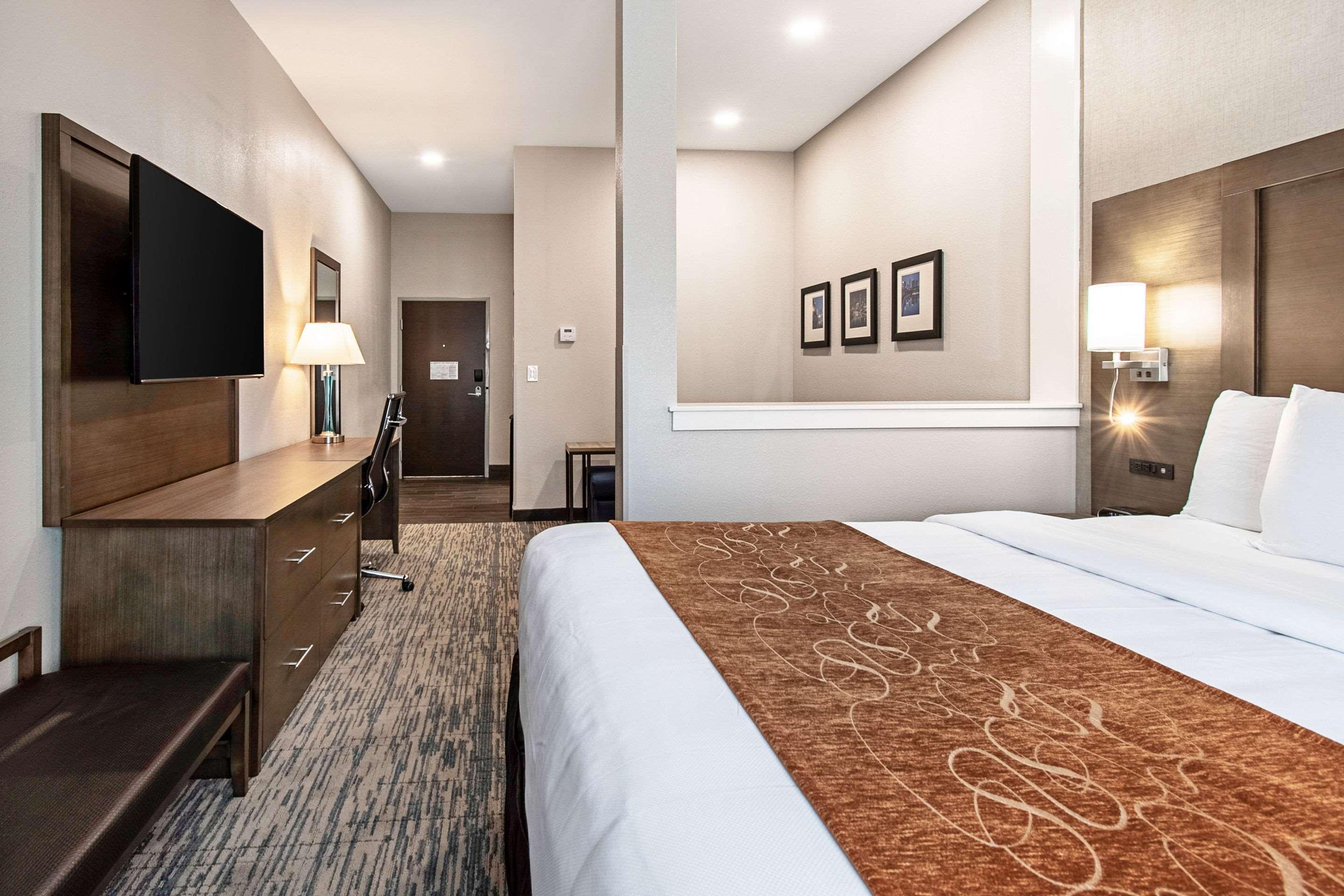 Comfort Suites Grove City - Columbus South Экстерьер фото