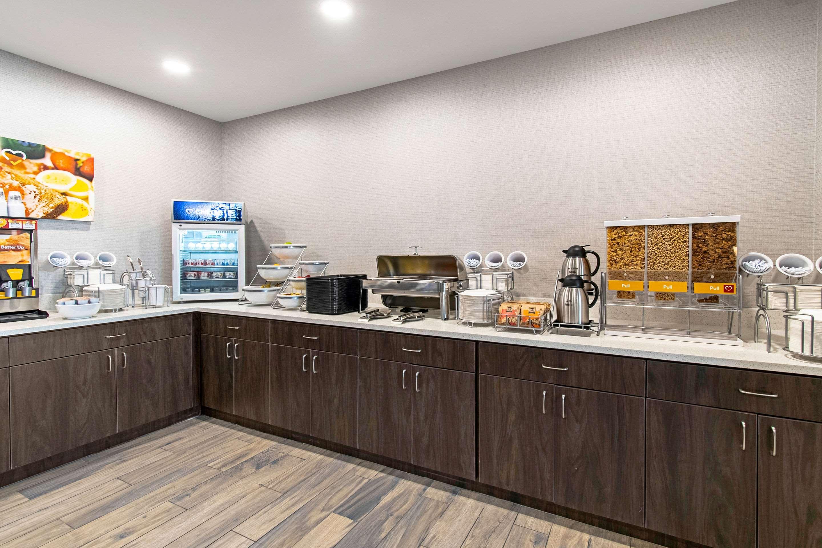 Comfort Suites Grove City - Columbus South Экстерьер фото